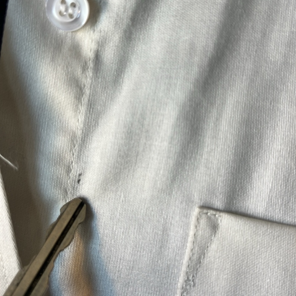 Ruby Rd. White Button-Up Shirt, Read - Picture 3 of 8